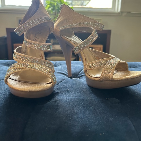 Elegant Rose Gold Strappy Heels - Picture 1 of 8